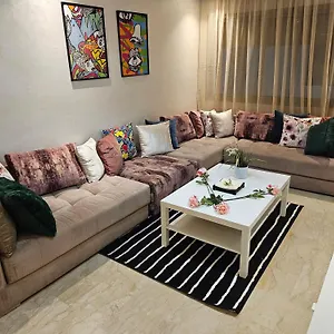 Appartement Stylish 3 Bedroom Apartment For Families, Comfort, Space & Elegance With Stunning Balcony Views, Casablanca